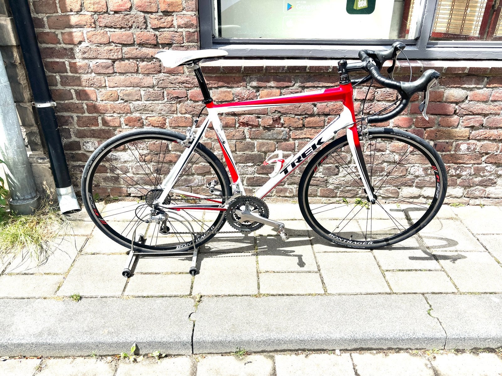 Trek Racefiets (58) wit/rood, 28 inch, Gebruikt, Velgrem, Aluminium