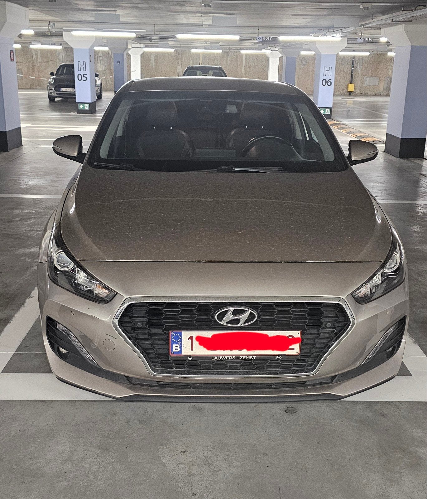 Hyundai i30 Fastback 1.4 T-GDi 140 ch Feel, Auto's, Hyundai, Automaat, Dealer onderhouden, Beige, Particulier