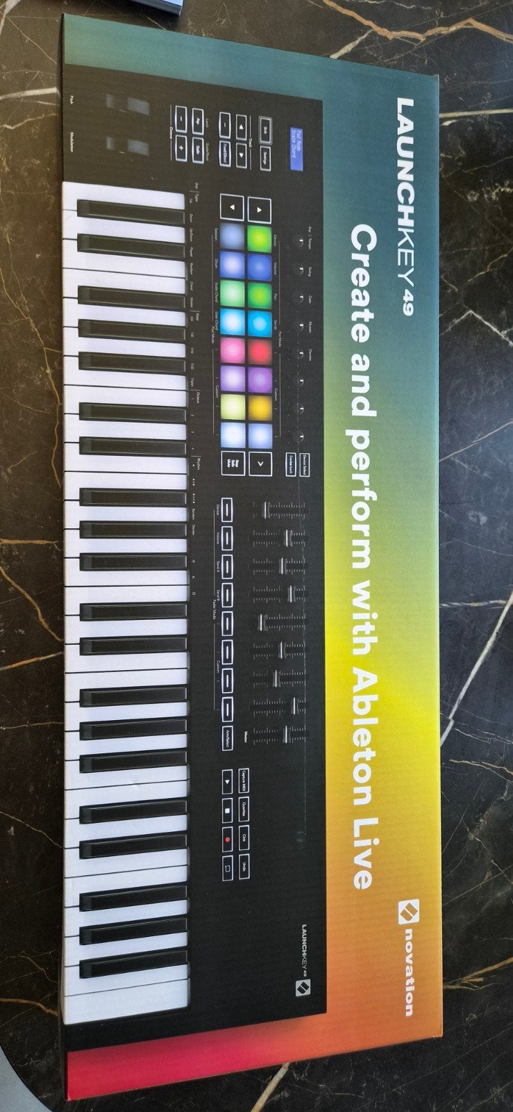 Novation LaunchKey 49 MK3 USB/MIDI keyboard, Muziek en Instrumenten, Ophalen, Zo goed als nieuw