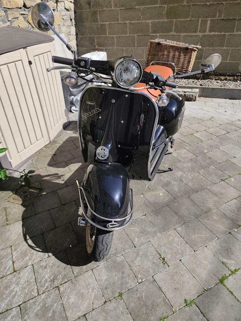 Vespa Nymco de 2012 à vendre pour pièces ou à réparer., Motos