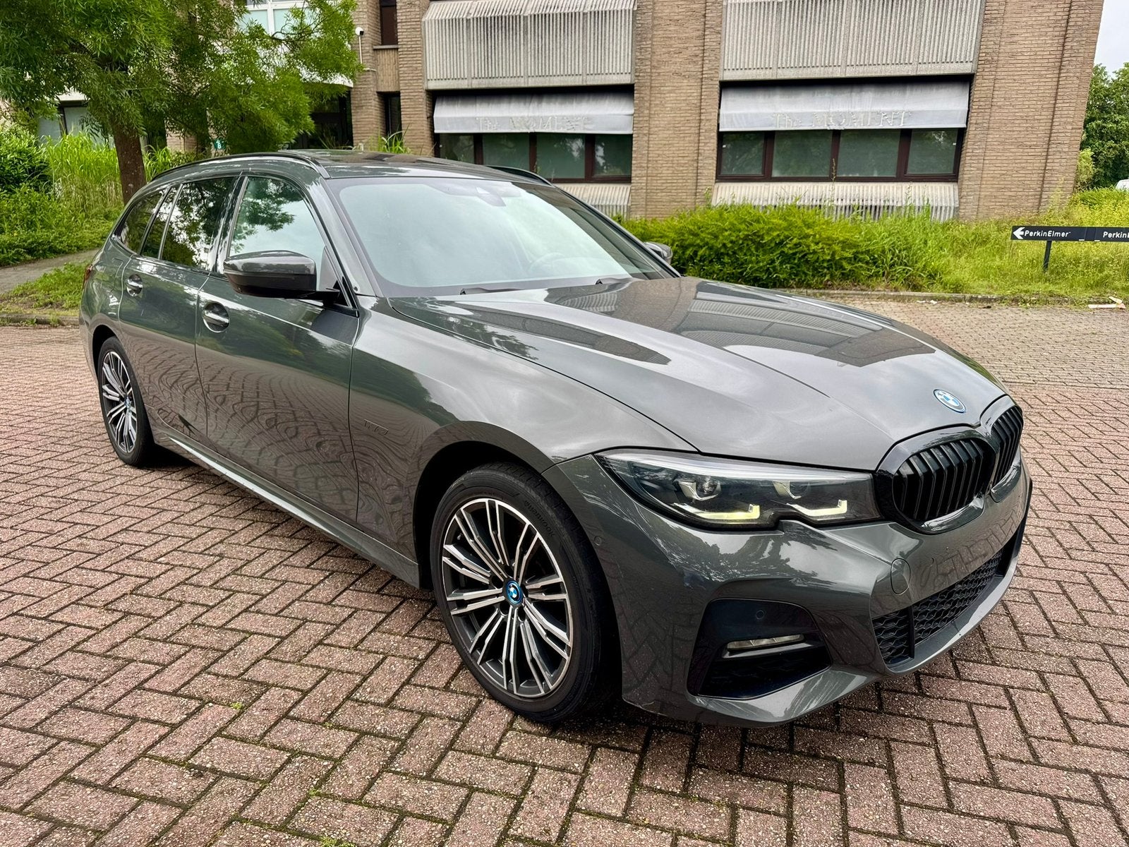 BMW 320e M Sport 1r Main 172000 km Pano Xenon leer, Auto's, Automaat, Euro 6, 4 cilinders, 120 kW
