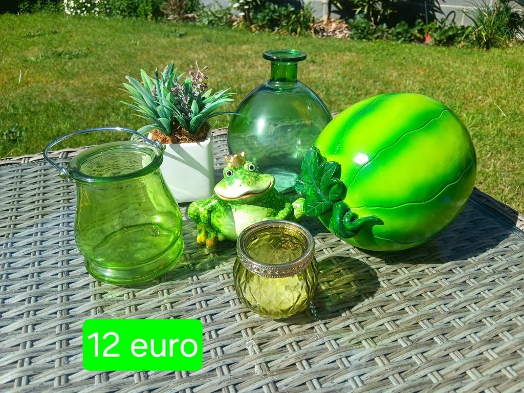 Verschillende decoratie groen, Tuin en Terras, Ophalen, Zo goed als nieuw