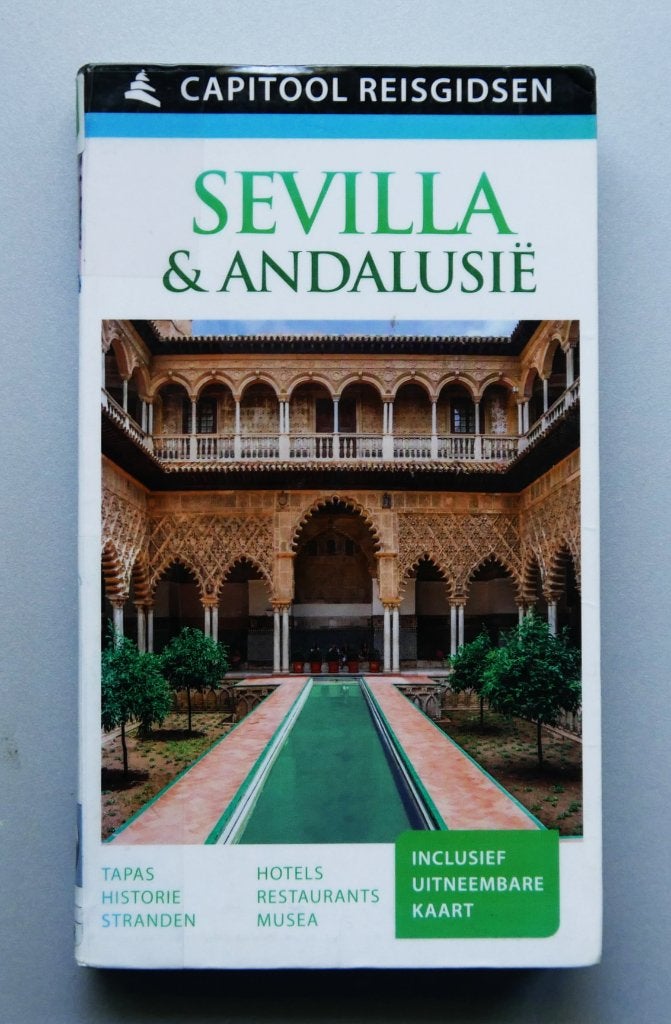 Capitool reisgids Sevilla & Andalusië, Livres, Enlèvement ou Envoi, Neuf, Capitool