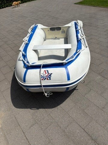 rubberboot met buitenboordmotor, Watersport en Boten, Ophalen, Airdeck, Zo goed als nieuw, Peddels