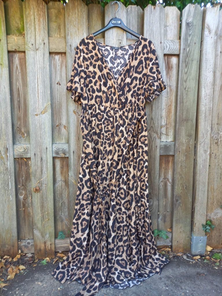 Lange jurk, A-model, volantmouwen, maat 50, lengte 151 cm, Kleding | Dames, Jurken, Ophalen of Verzenden