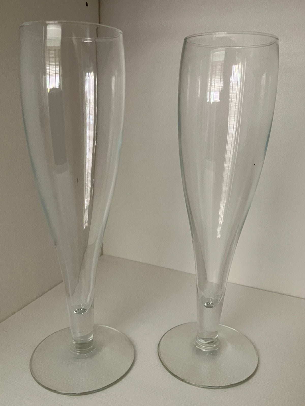 2 Glazen voor cava of champagne, Ophalen, Zo goed als nieuw