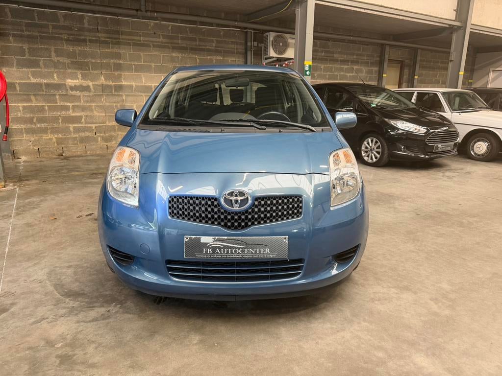Toyota Yaris 1.3 Benzine – 2007 – 77.000 km – 5-deurs, Auto's, Toyota, Voorwielaandrijving, 1299 cc, Stof, Zwart