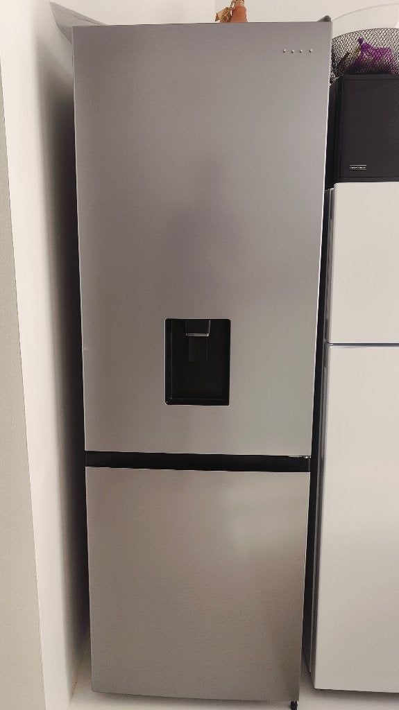 Frigo-Congelo ETNA acier, Classe énergétique A ou plus économe, 160 cm ou plus, Enlèvement, Utilisé