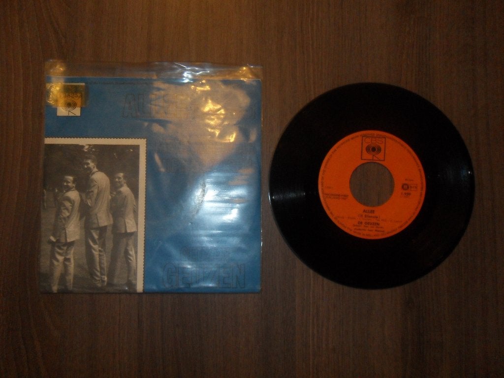 De Geuzen - Allee, Ophalen of Verzenden, Gebruikt, 7 inch, Levenslied of Smartlap
