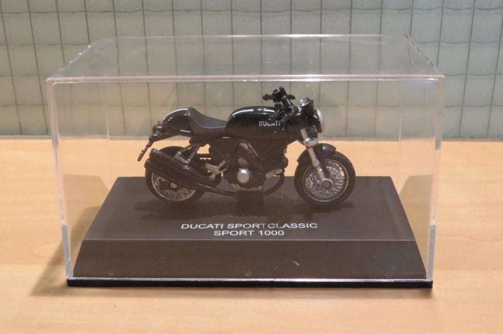Ducati Sportclassic Sport 1000 1:32, Enlèvement ou Envoi