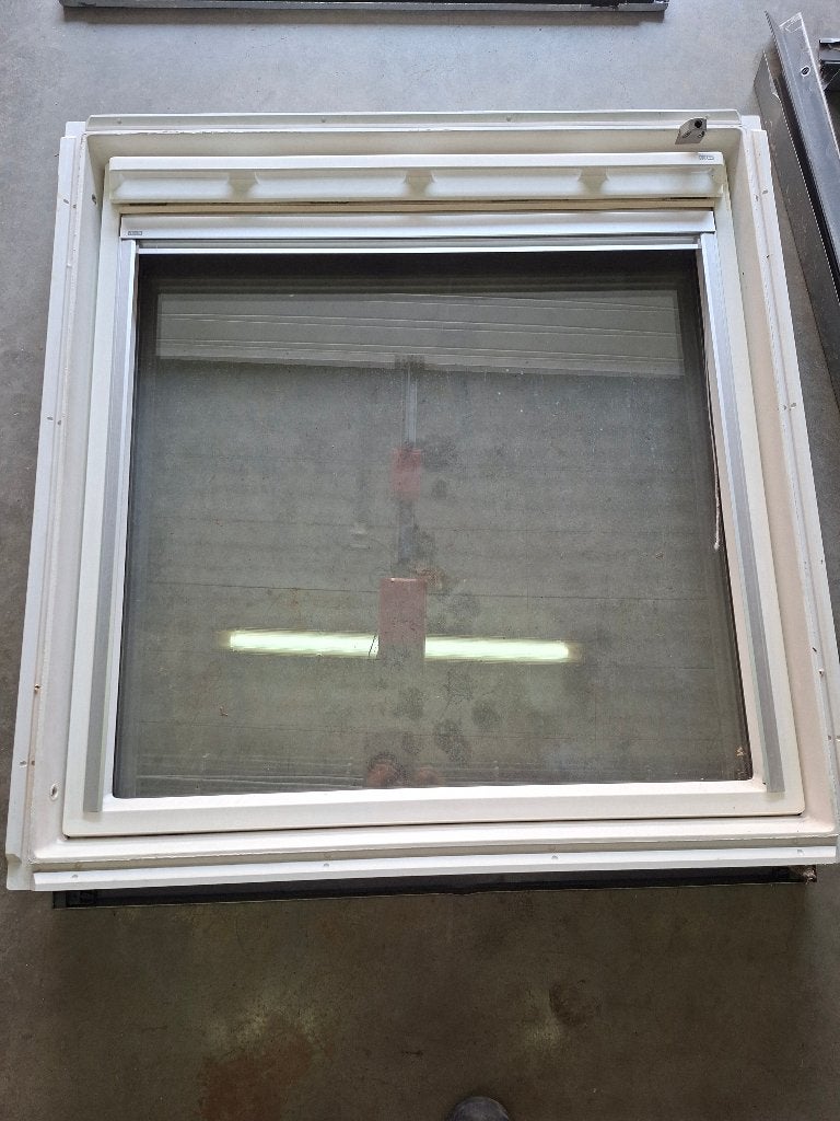 Velux, Ophalen