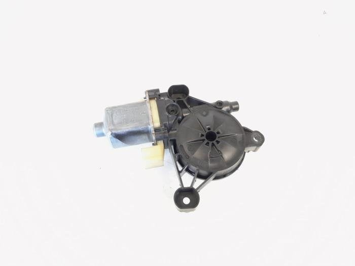 Moteur de vitre portière d'un Skoda Octavia, Autos : Pièces & Accessoires, Vitres & Accessoires, -, 3 mois de garantie, Utilisé