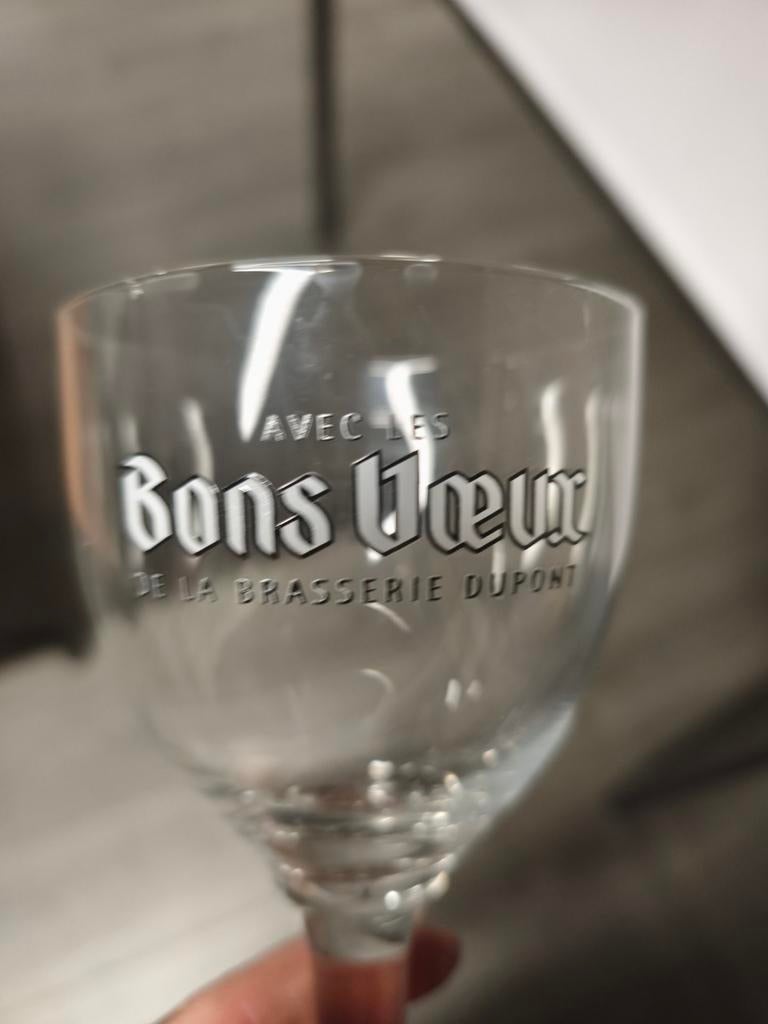 6 verres de bons voeux Dupont, Ophalen