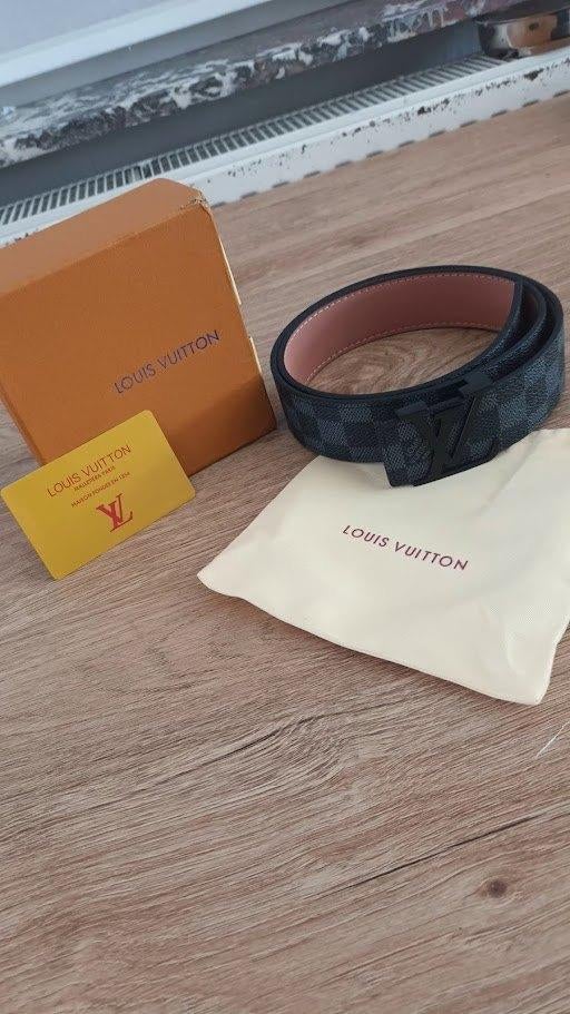 Louis Vuitton Black Grid Belt, Handtassen en Accessoires, Tassen | Damestassen, Nieuw, Overige typen, Zwart, Ophalen of Verzenden