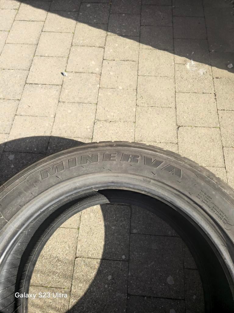 1 Zomerbanden 225 55 R17. Radiale f105, Auto-onderdelen, Ophalen, Gebruikt
