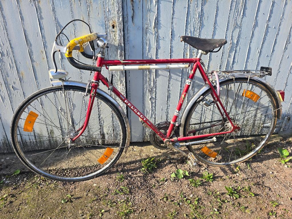 Velo Peugeot vintage, Vélos & Vélomoteurs, Vélos | Ancêtres & Oldtimers, Années 60 ou plus récent, Frein sur jante, Enlèvement