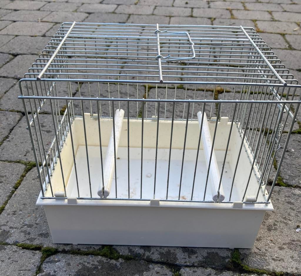 Cages oiseaux ( 4 pieces ), Animaux & Accessoires, Oiseaux | Cages & Volières, Enlèvement, Utilisé, Autres matériaux, Cage à oiseaux