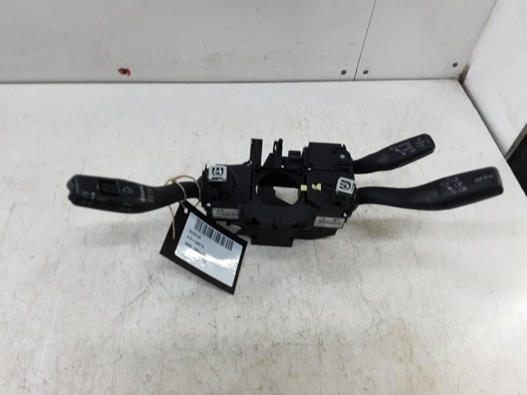 COMMUTATEUR Audi A3 Sportback (8PA) (8PO907CF), Mevr. I. Hauben, Audi, Utilisé, Rue de l'Espoir 34 34
4030  GRIVEGNÉE, BE