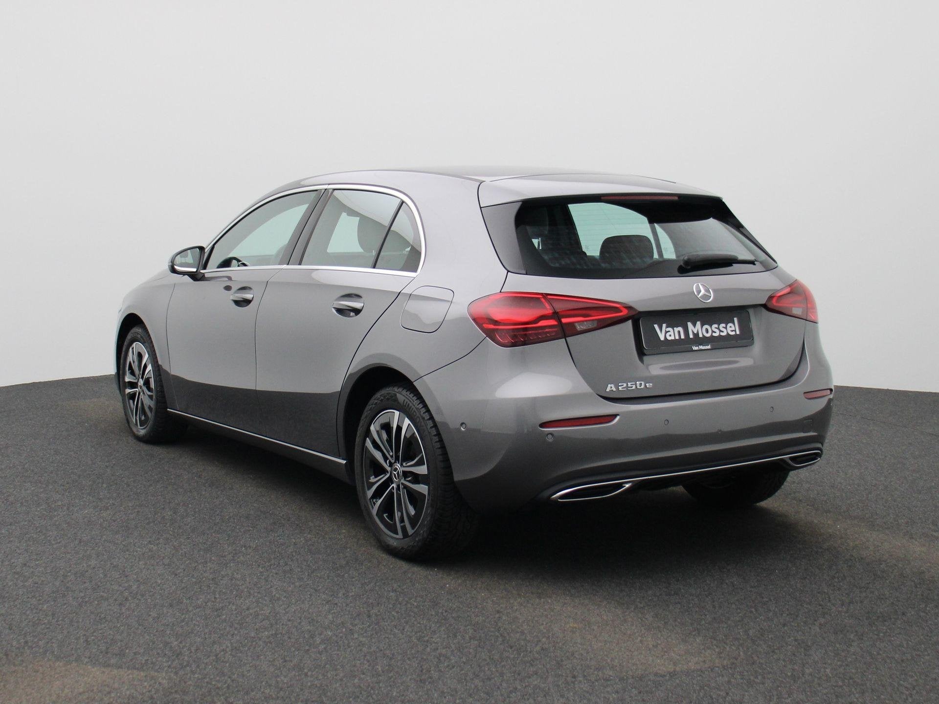 Mercedes-Benz A-Klasse A 200 Business Line (automatique), Autos, Achat, Entreprise, 1375 kg, 5 places