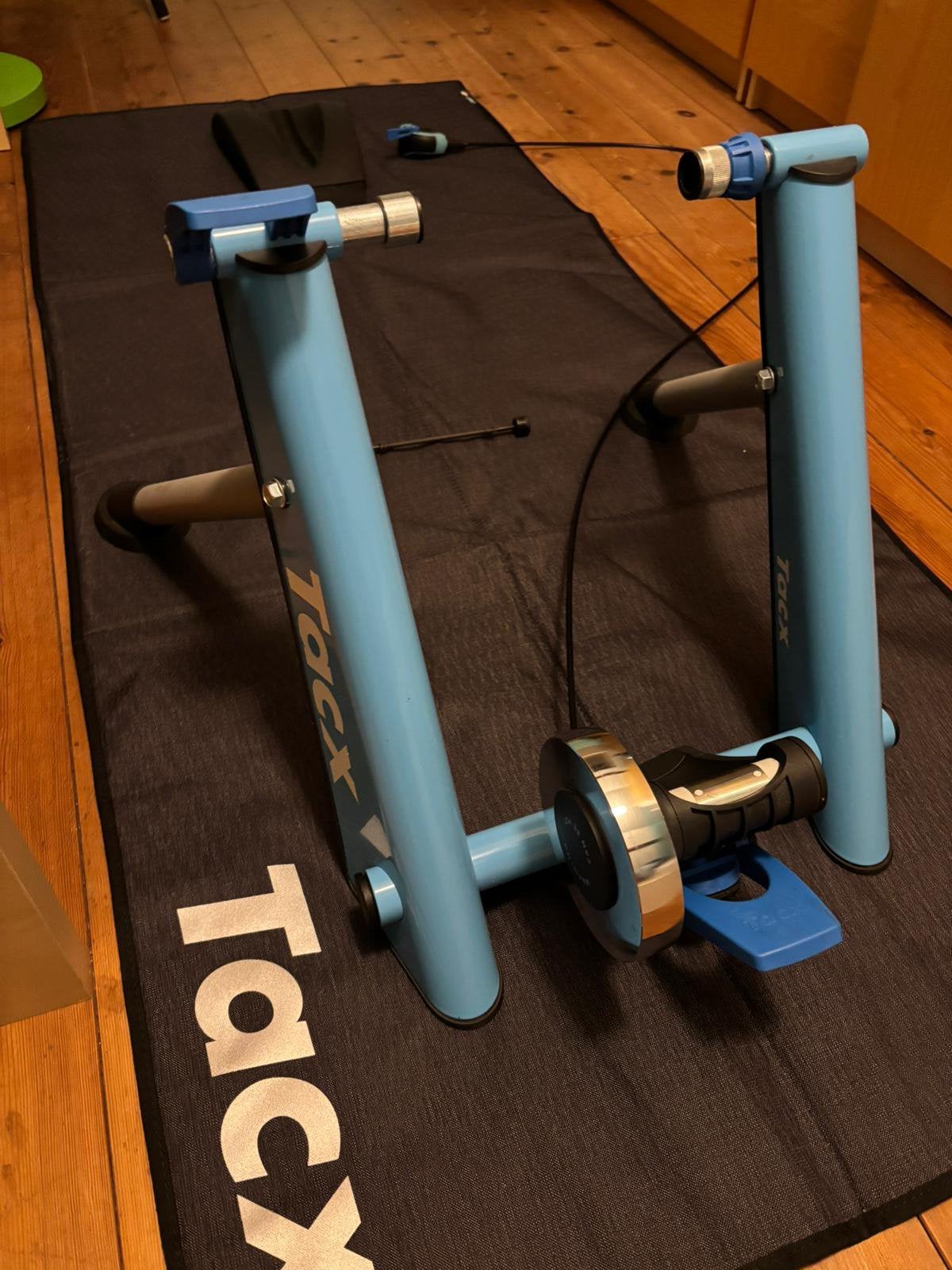 Tacx fietstrainer + grote Tacx trainingsmat, Sport en Fitness, Wielrennen, Ophalen, Gebruikt