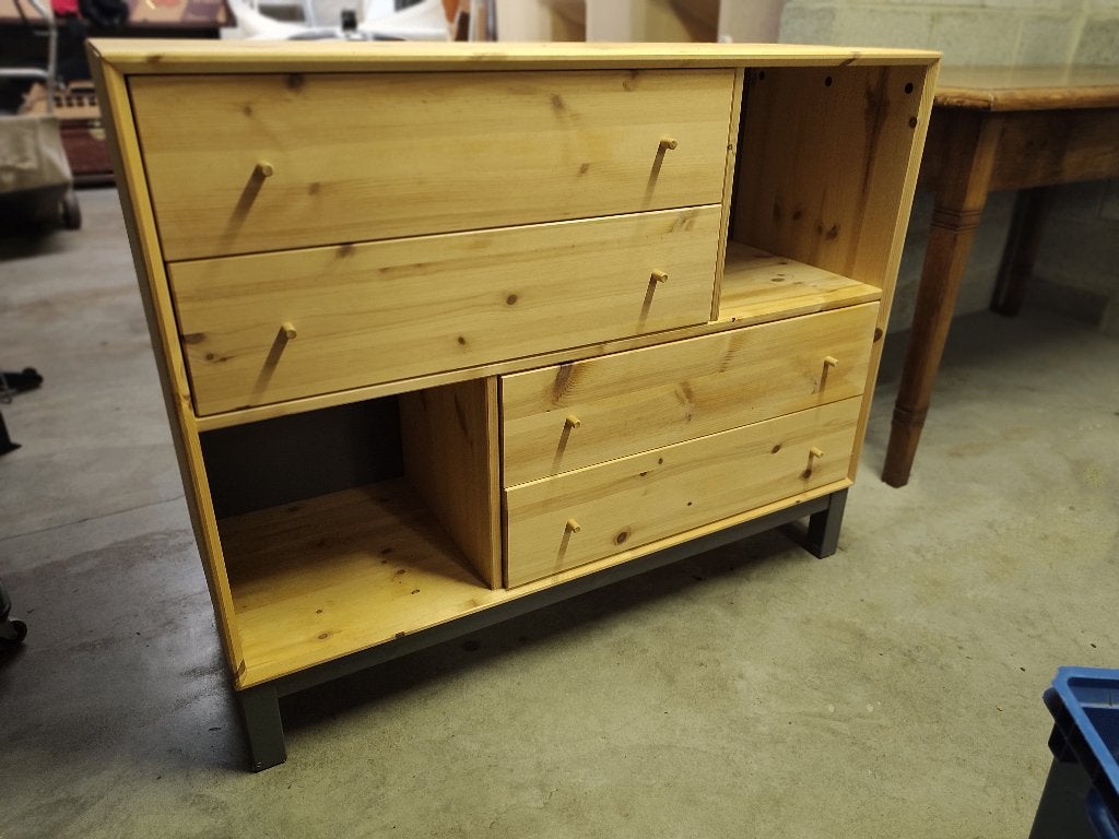 Meuble de rangement asymétrique en pin massif, Maison & Meubles, 25 à 50 cm, Moins de 100 cm, 100 à 150 cm, Enlèvement