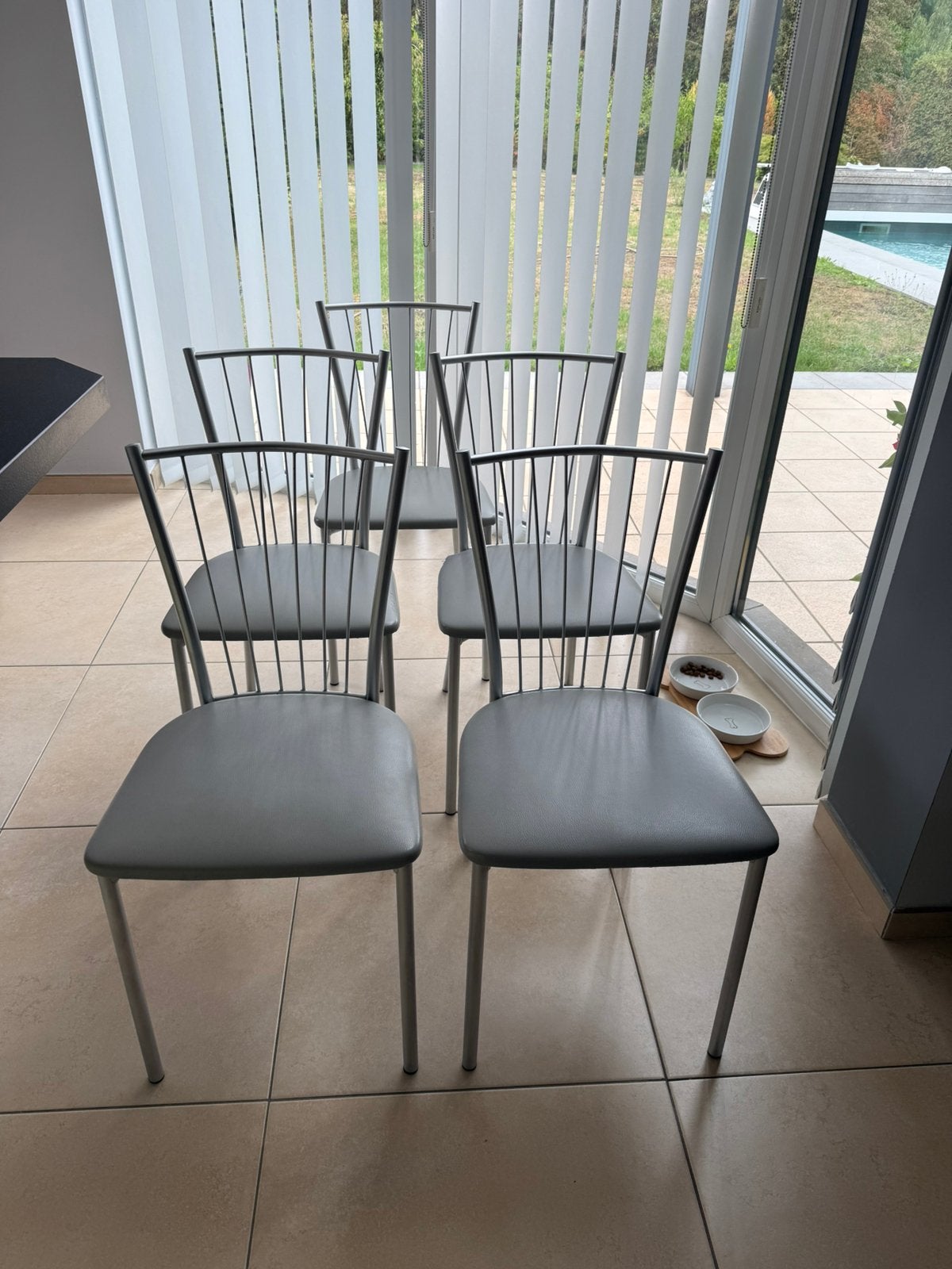 5 chaises de cuisine, Maison & Meubles, Enlèvement ou Envoi, Comme neuf, Une