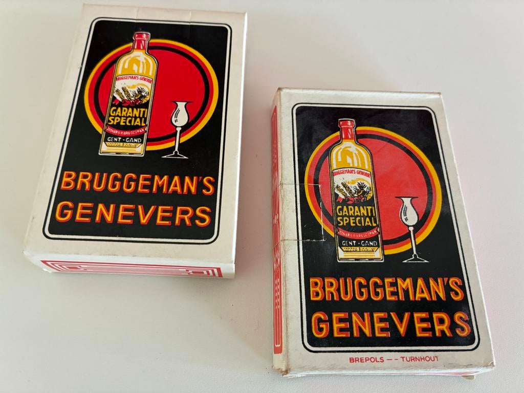 Genever Bruggeman’s (Gent) 2 verschillende, Verzamelen, Merken en Reclamevoorwerpen, Ophalen of Verzenden, Gebruikt, Gebruiksvoorwerp