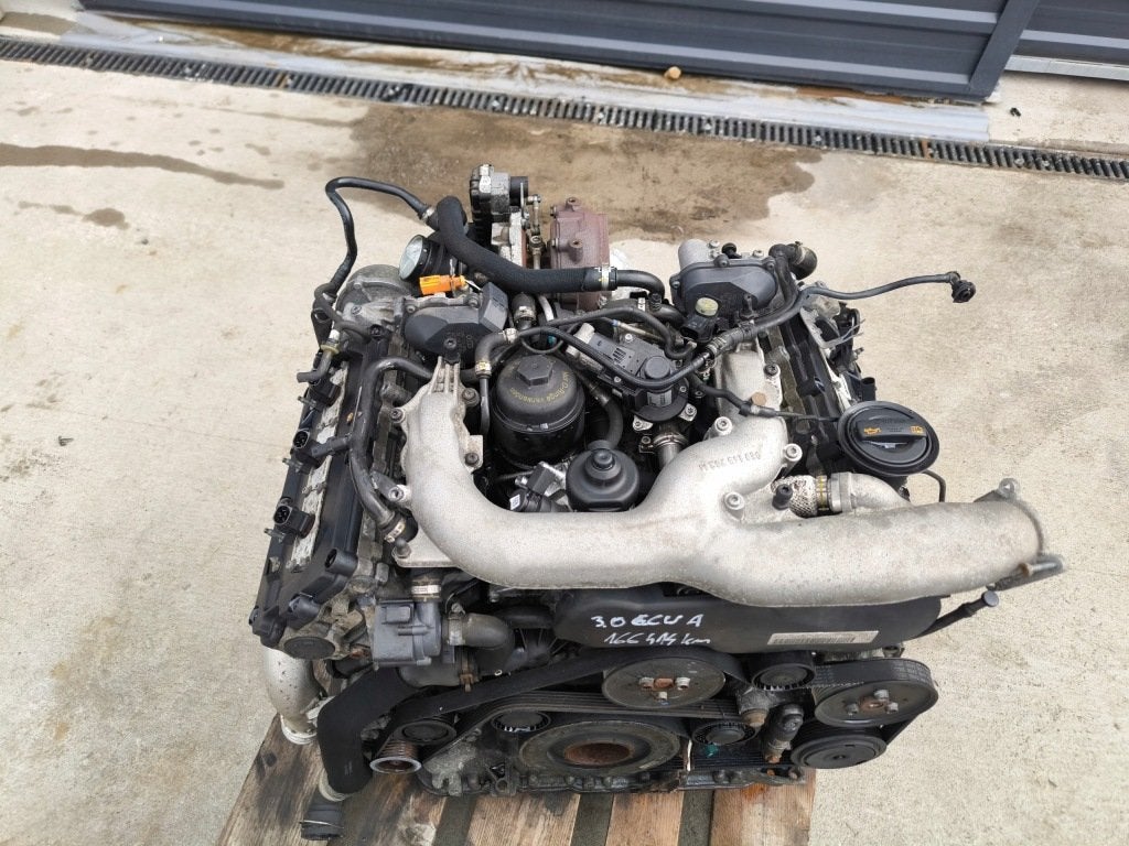 Moteur CCWA Complet A4 A5 Q5 AUDI, Envoi, Utilisé, Daihatsu