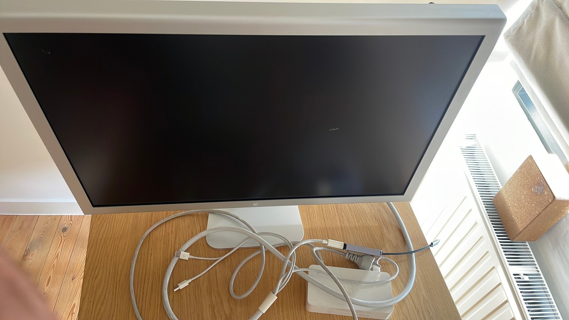 Defecte Apple Studio 30 inch, Ophalen, Zo goed als nieuw, DVI
