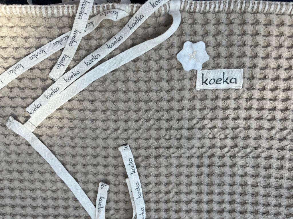 Tour de lit Koeka, Enfants & Bébés, Enlèvement ou Envoi, Comme neuf, Lit