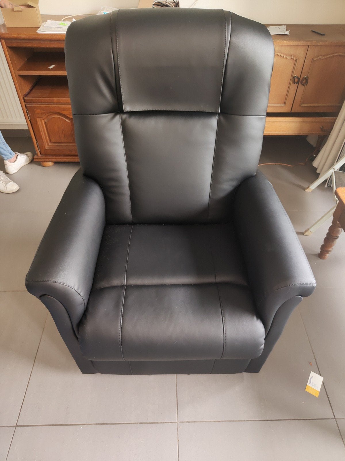 Splinternieuwe relax stand-up zetel help u opstaan, Ophalen