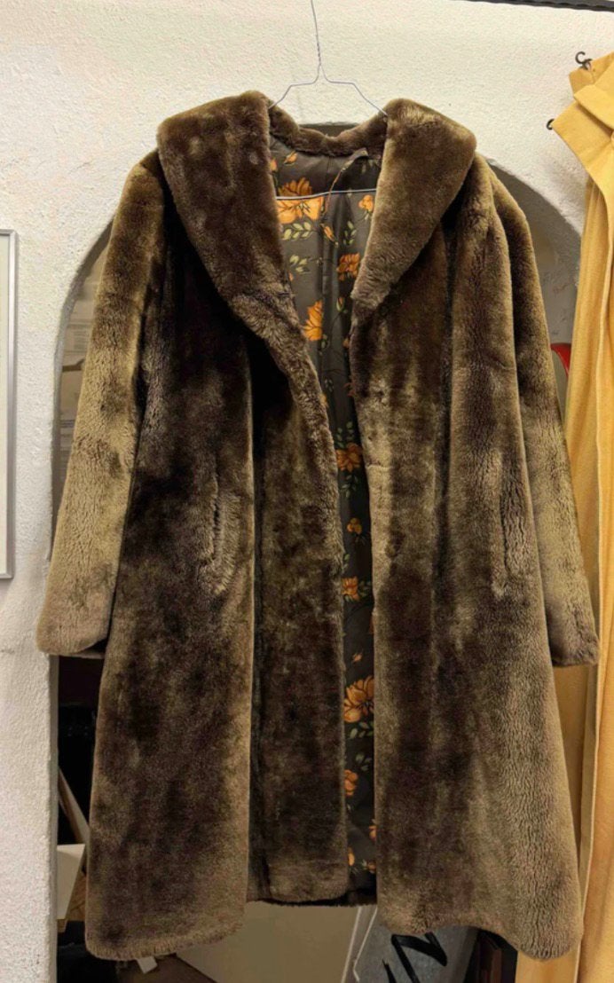 Bruine bontjas van echte pels, Kleding | Dames, Jassen | Winter, Ophalen of Verzenden, Zo goed als nieuw, Maat 38/40 (M), Bruin