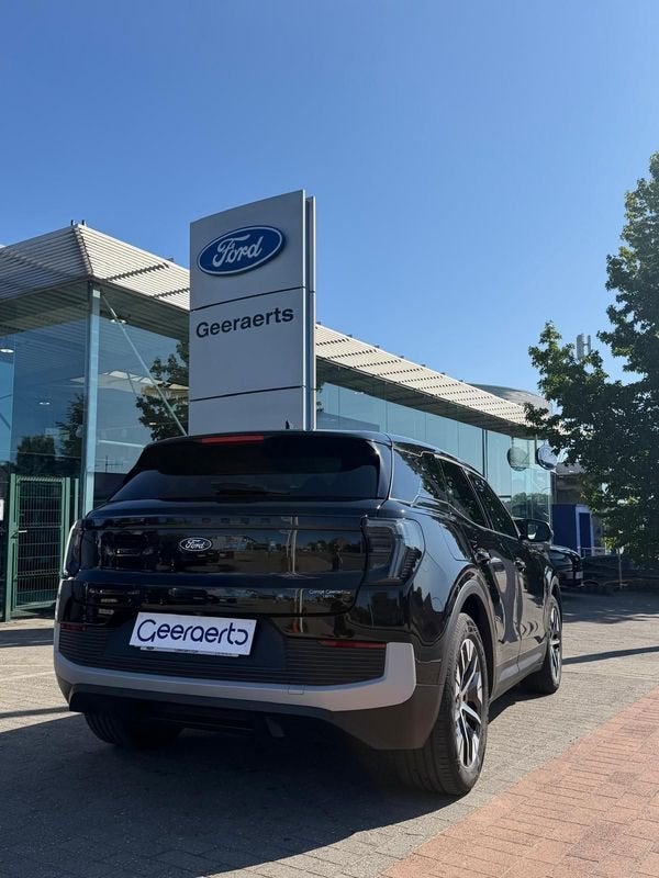 Ford Explorer Electric, Automaat, Achterwielaandrijving, Gebruikt, Zwart