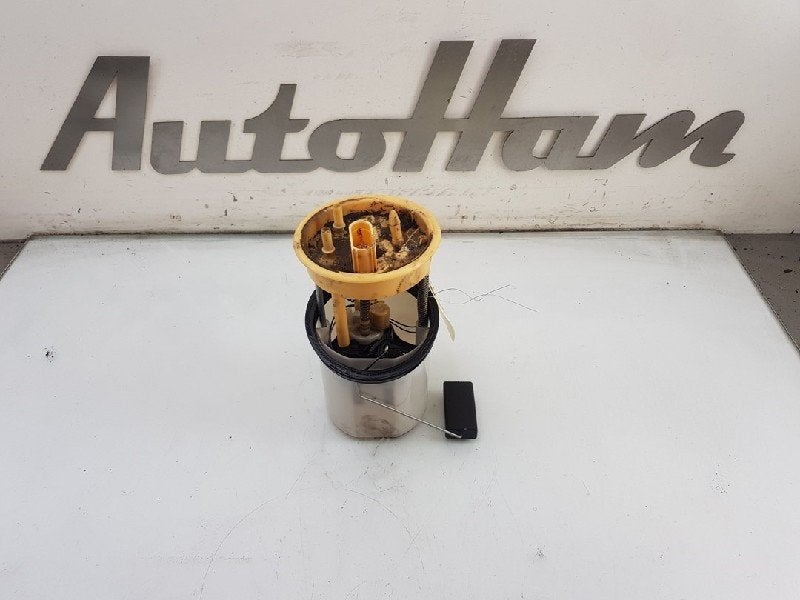 BRANDSTOFPOMP ELECT. Skoda Fabia II Combi (01-2007/12-2015), Gebruikt, Skoda