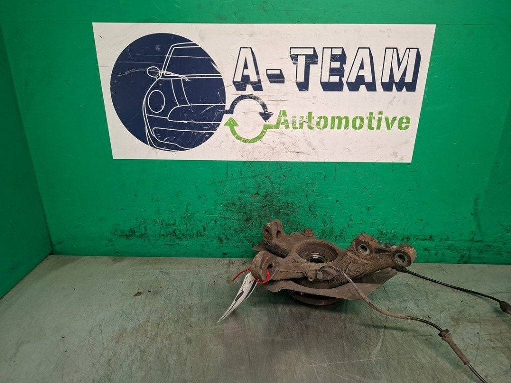 FUSEE AVANT DROITE Opel Combo (01-2012/12-2018), Opel, Opel Automobile GmbH, Utilisé, Kontakt-opel@opel.com