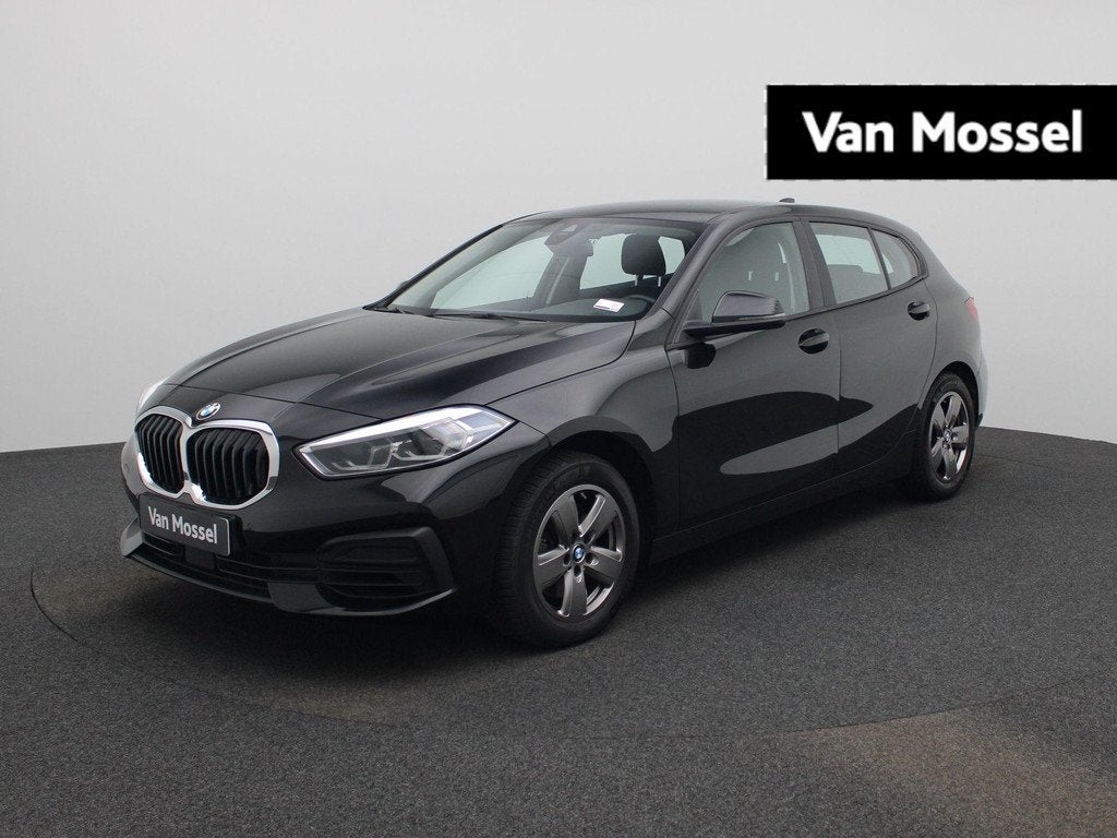 BMW 1 Serie Hatch 116iA (80 kW) (automatique), Autos, Éclairage LED, Achat, Entreprise, 1415 kg