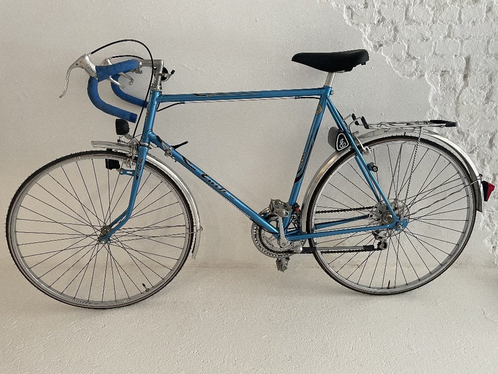 koersfiets Enik, Ophalen, Gebruikt, Helm