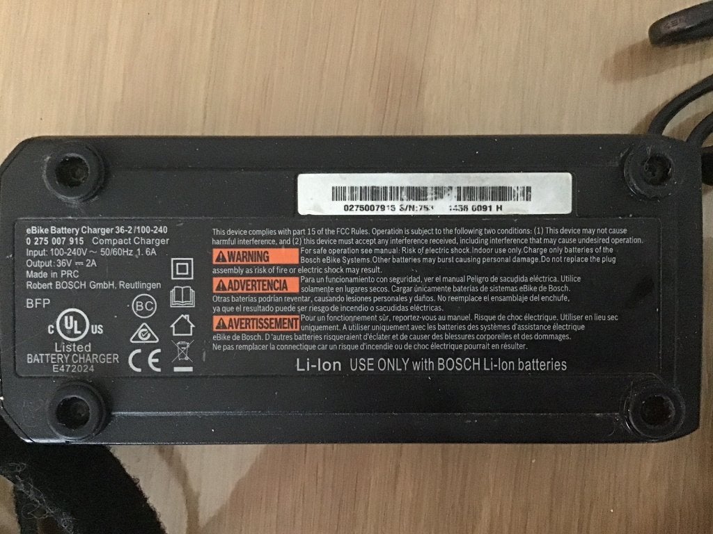Bosch eBike Battery Charger 36V – 2A Oplader, Vélos & Vélomoteurs, Enlèvement ou Envoi, Utilisé