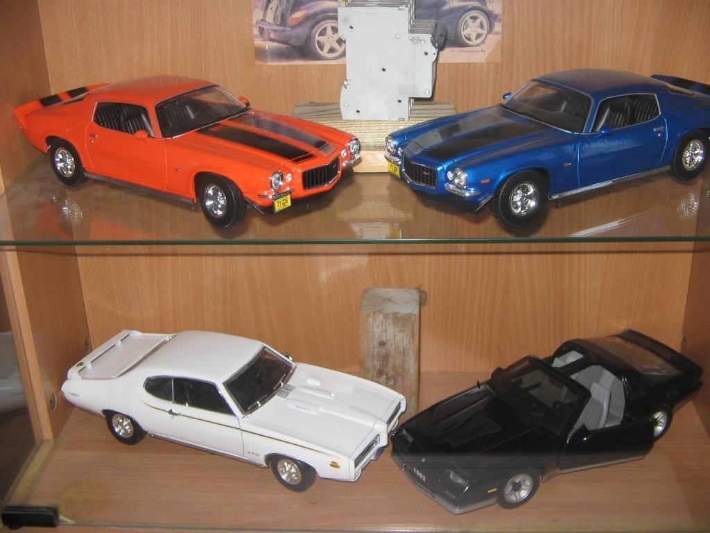 diverse modelauto's op 1/18 zonder doos, Enlèvement ou Envoi, Neuf, Voiture, Autres marques