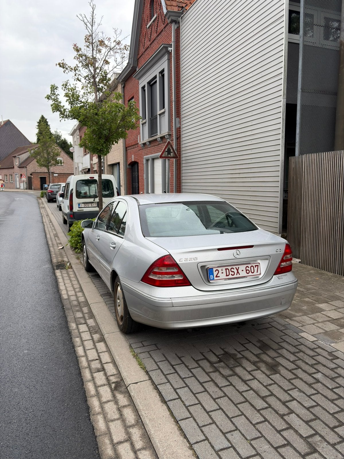 Mercedes c220 cdi, Autos, Argent ou Gris, Achat, Boîte manuelle, Noir