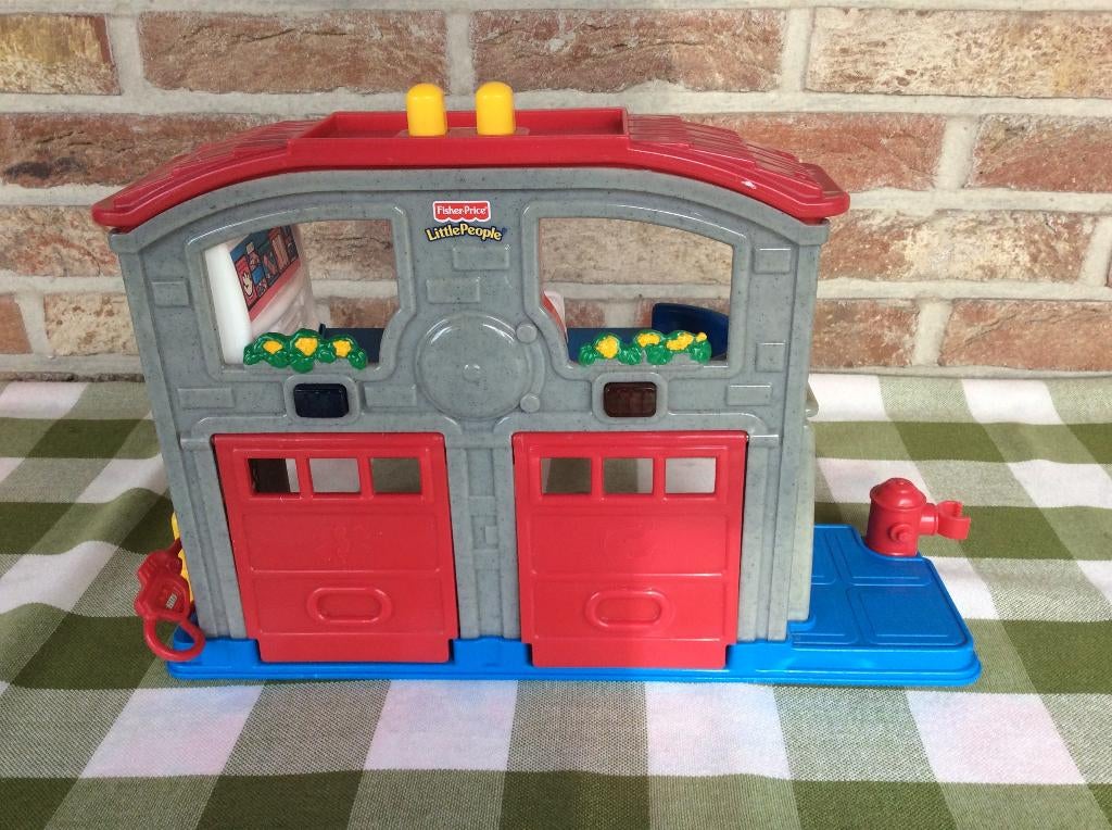 BRANDWEERKAZERNE FISHER PRICE  LITTLE PEOPLE, Enlèvement ou Envoi, Comme neuf