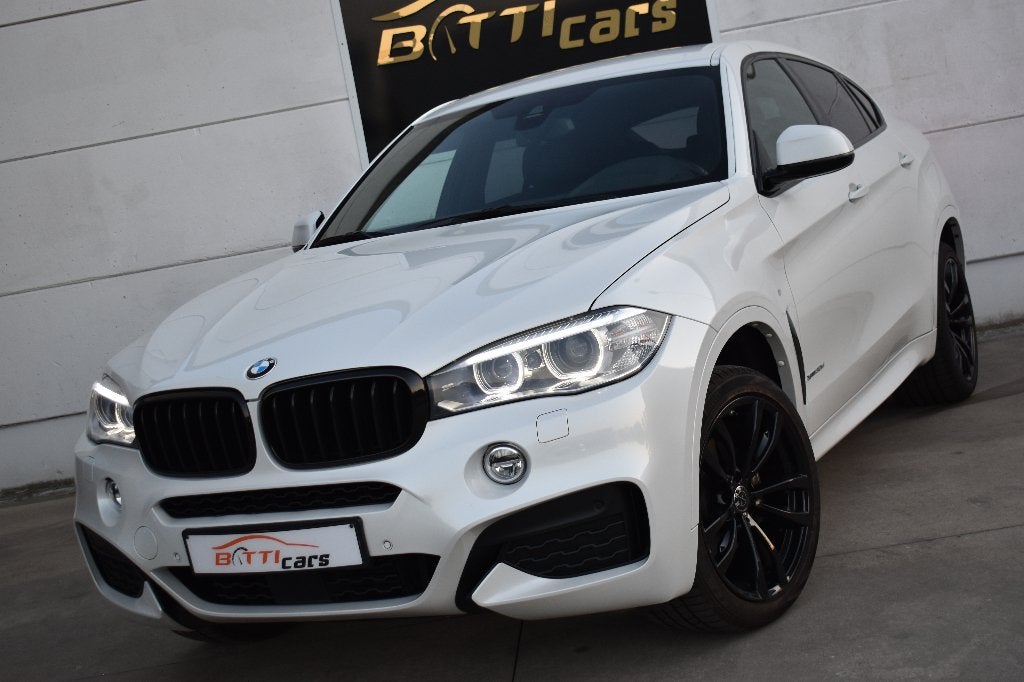 BMW X6 xDrive30dA || M-sport || Trekhaak, Auto's, BMW, 2993 cc, Wit, Bedrijf, 2205 kg