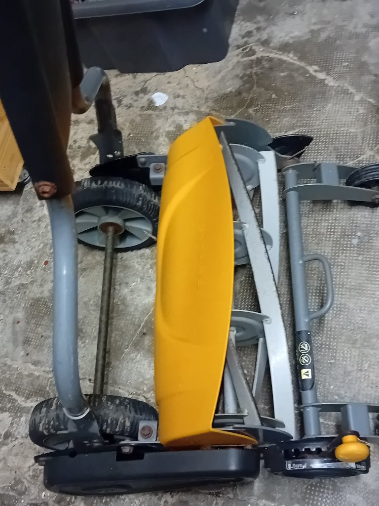 Tondeuse, Jardin & Terrasse, Tondeuses à gazon manuelles, 30 à 39 cm, Utilisé, Autre