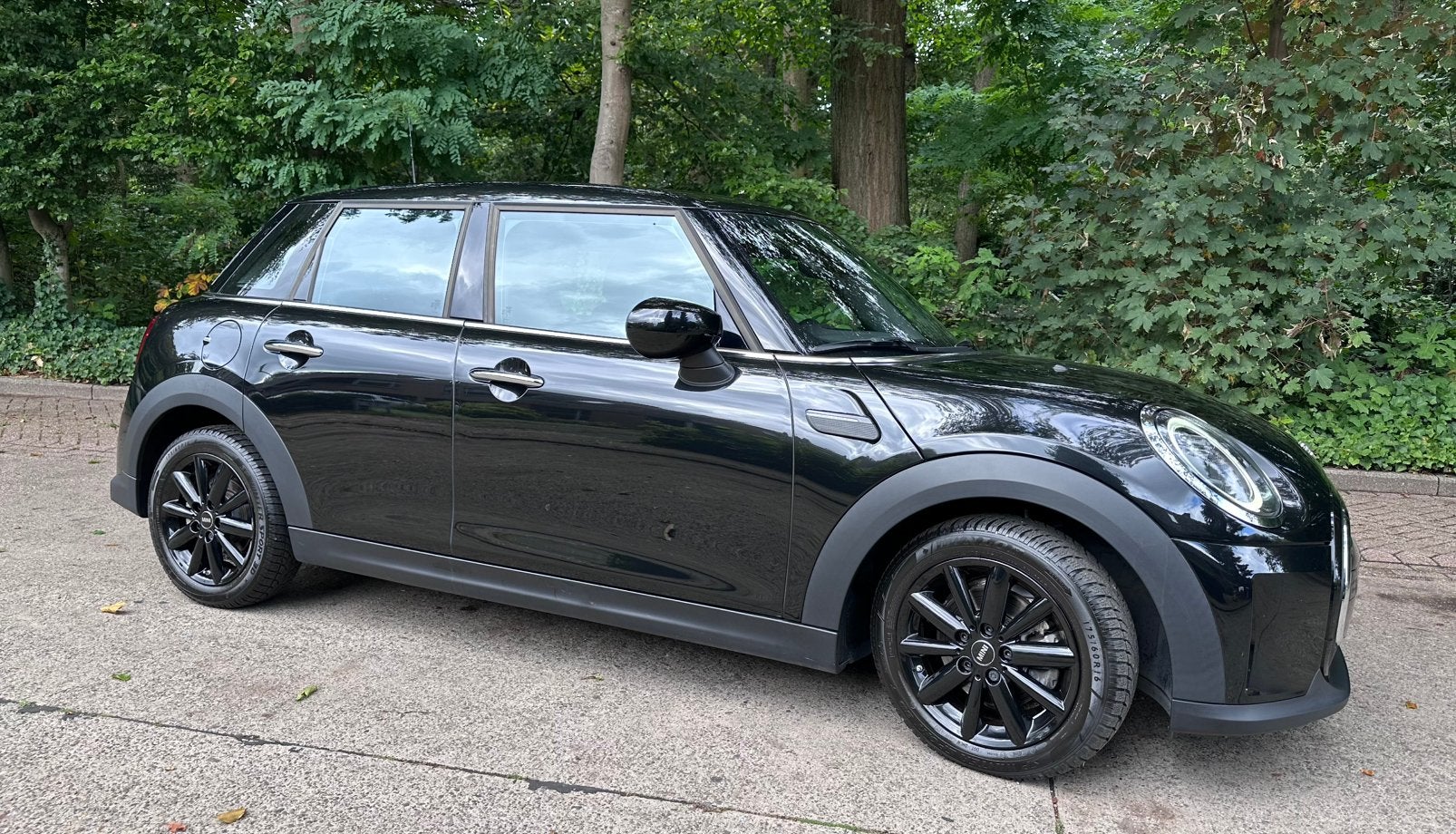 Mini Cooper 1.5iA Led Navigatie Pdc Carplay 63000km, Autos, Mini, 100 kW, Achat, Euro 6, Entretenue par le concessionnaire