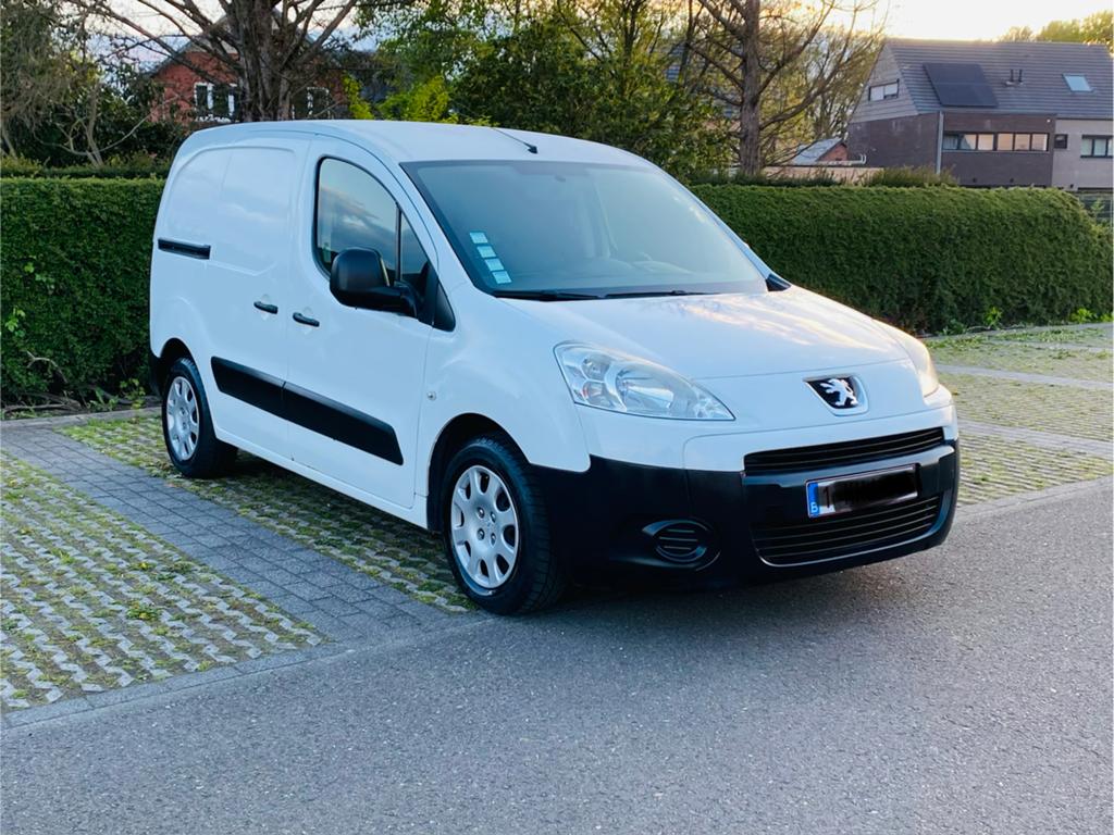 PEUGEOT PARTNER, Auto's, Bestelwagens en Lichte vracht, Euro 5, Diesel, Particulier, Te koop