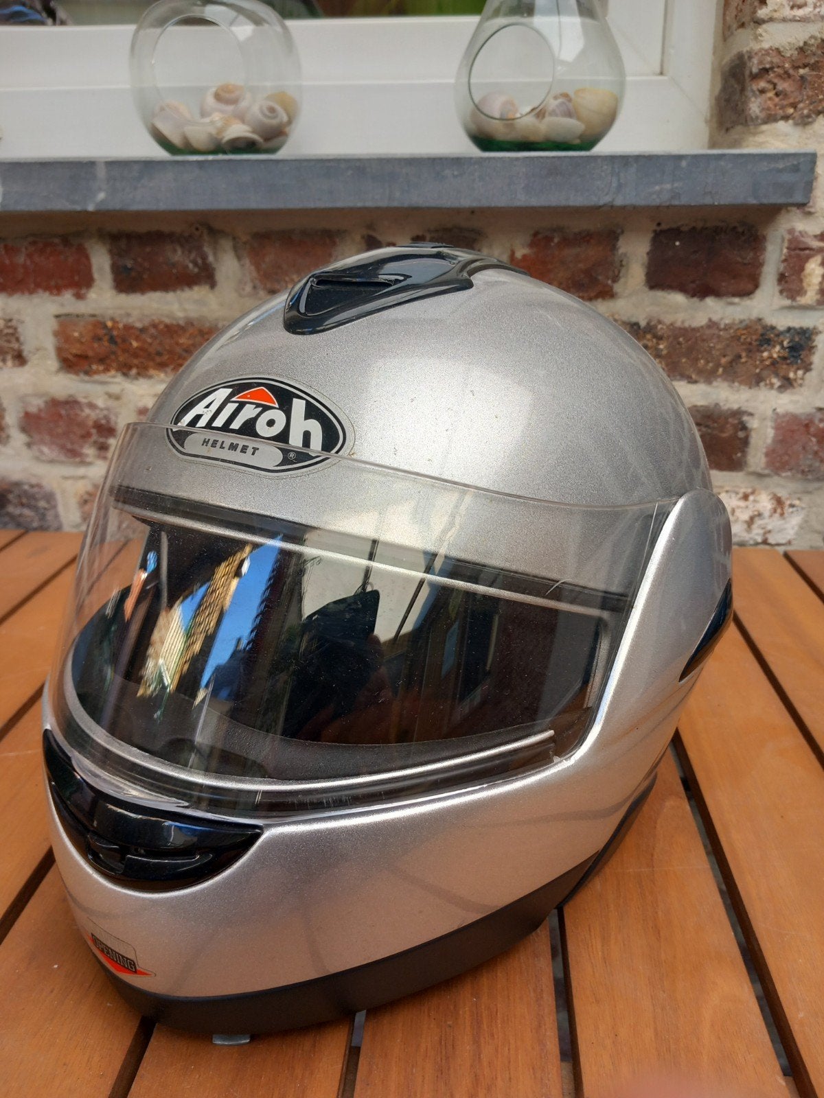 helm, Ophalen, L
