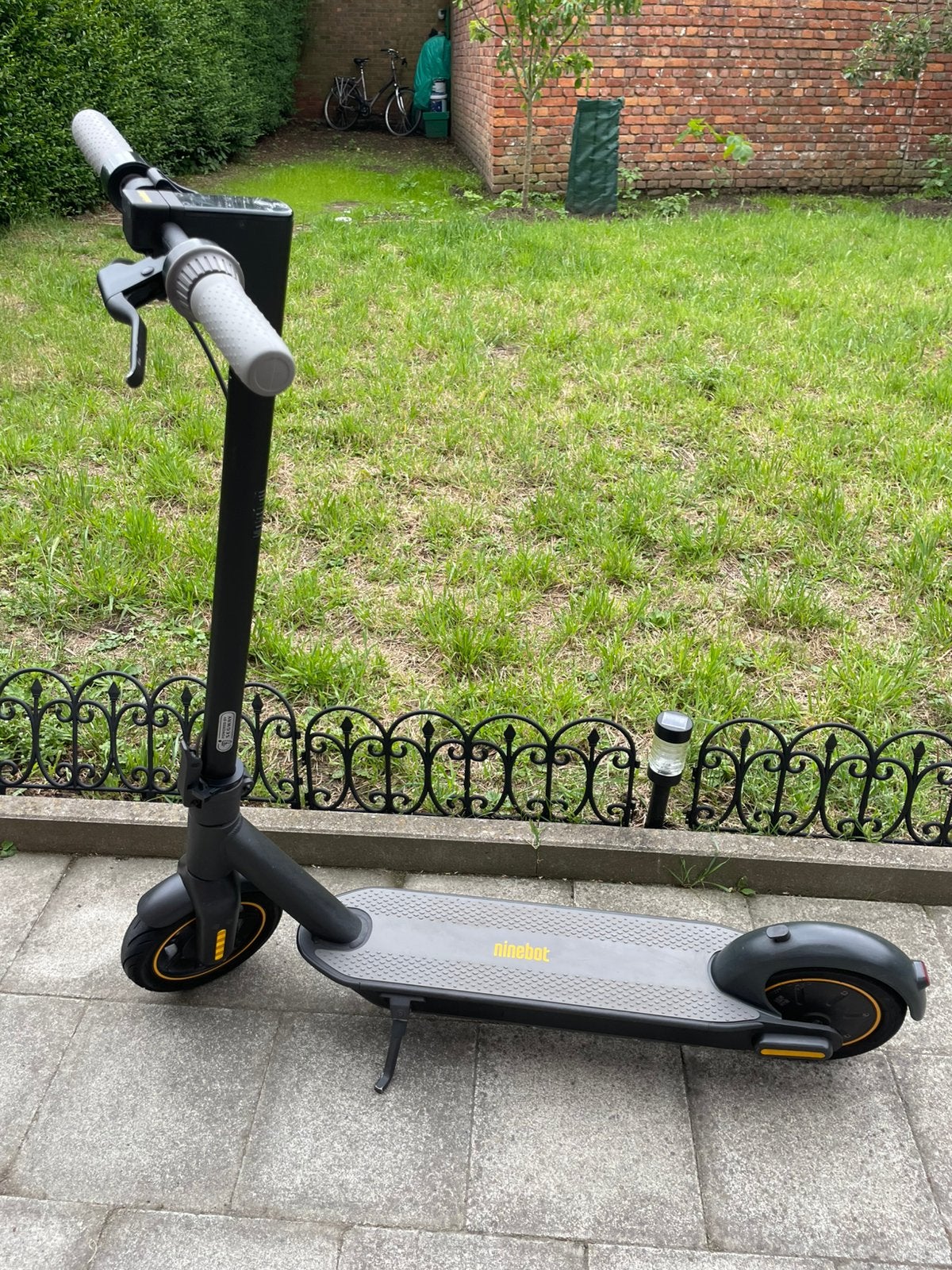 Ninebot, Enlèvement, Comme neuf