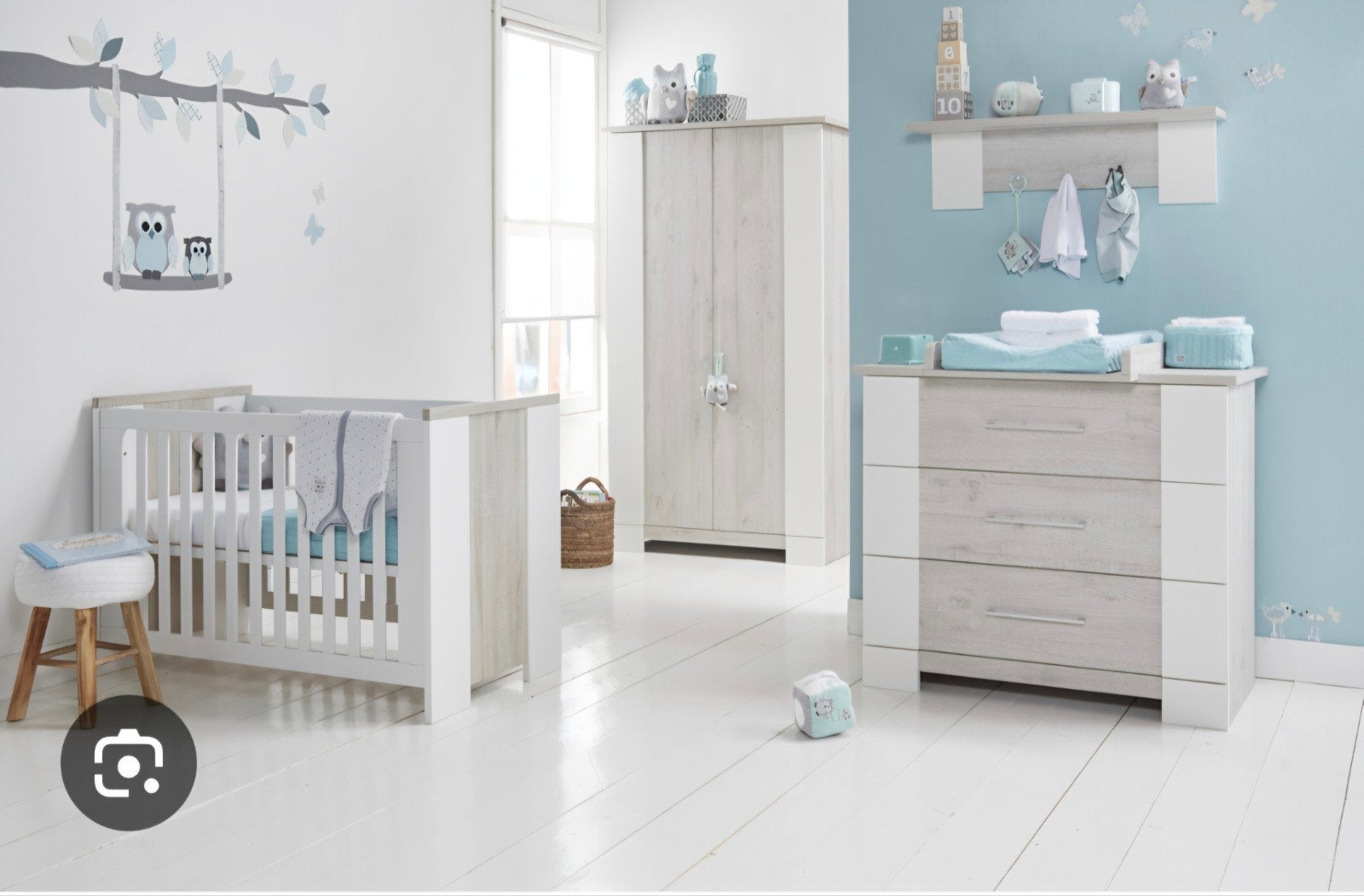 Complete babykamer, Ophalen