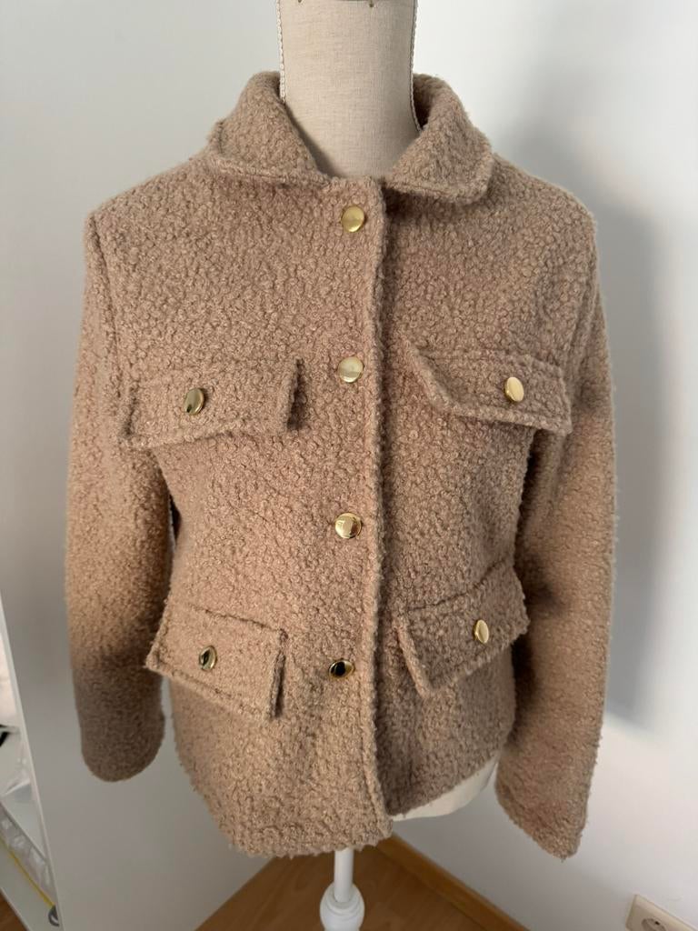 Gilet pour femme de taille universelle, Vêtements | Femmes, Enlèvement, Porté