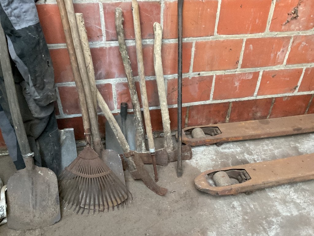 Allerlei werk materiaal, Ophalen, Gebruikt, Schroevendraaier
